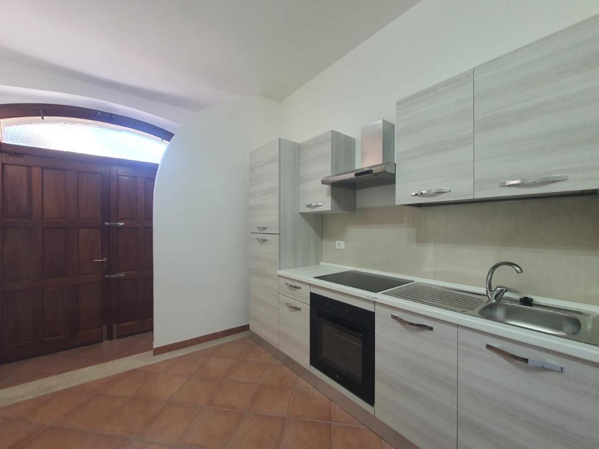 Casa Pepe - Fondi Vertice Rooms Kültér fotó