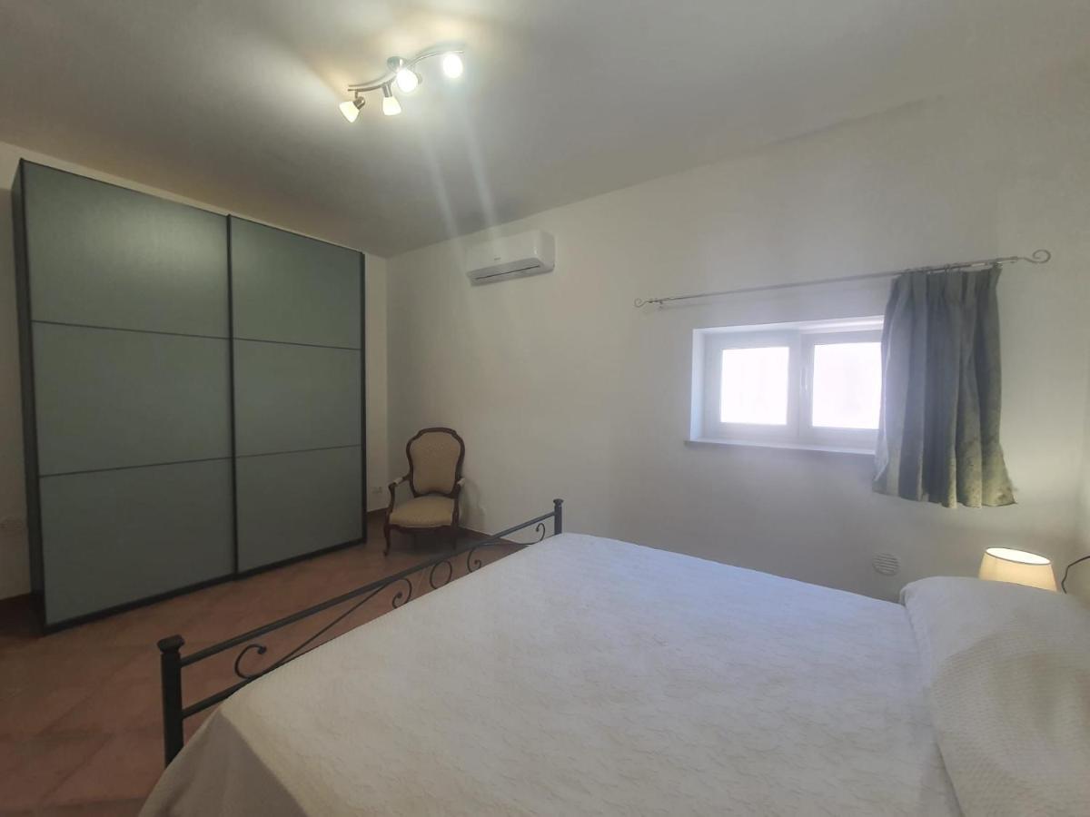 Casa Pepe - Fondi Vertice Rooms Kültér fotó